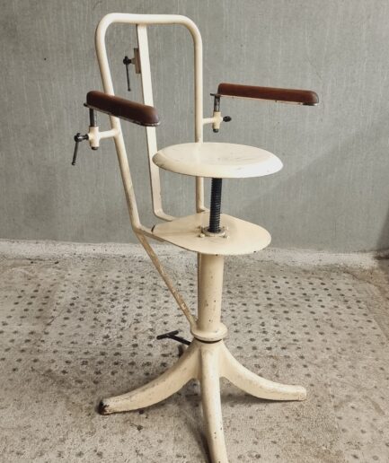 Antique dentist's chair from Belgium period 1900/1920