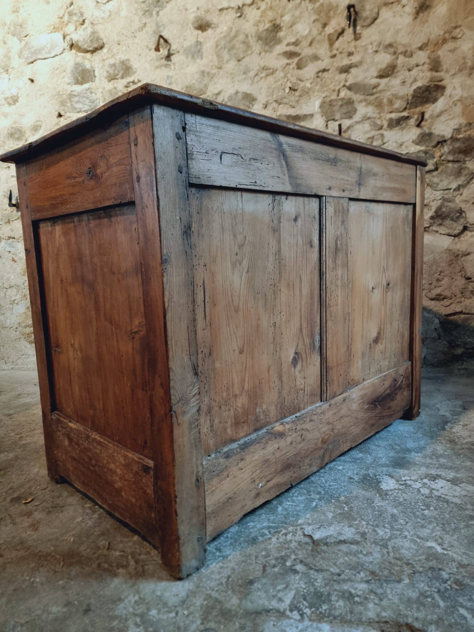 Antique Louis XVI Buffet Cabinet – 18th Century Pine Kitchen Island – Moustache Hinges – 124 x 70 x 95 cm (12)