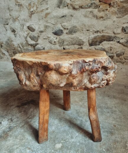 Brutalist French Burled Cherrywood Stool – Primitive Milking Stool or Plant Stand – Antique Organic Design ca. 1900 (4)