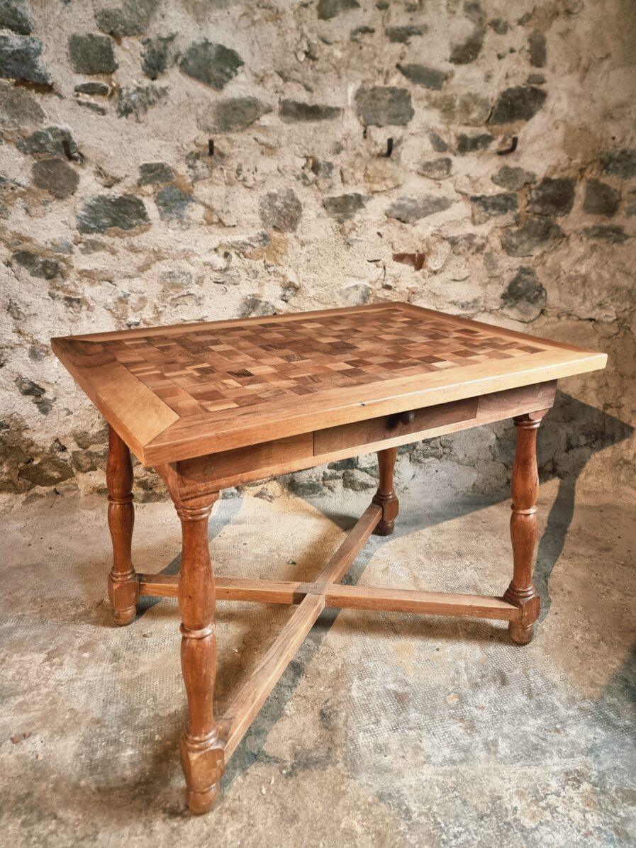Antique French Walnut Writing Table with Drawer, 1920s30s (1)