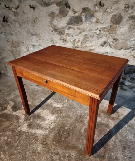 Vintage Writing Table – French Cherry Wood Desk with Drawer, 1930s (1)