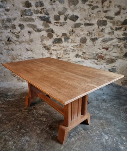 French Art Deco oak dining table 1930–1950 top