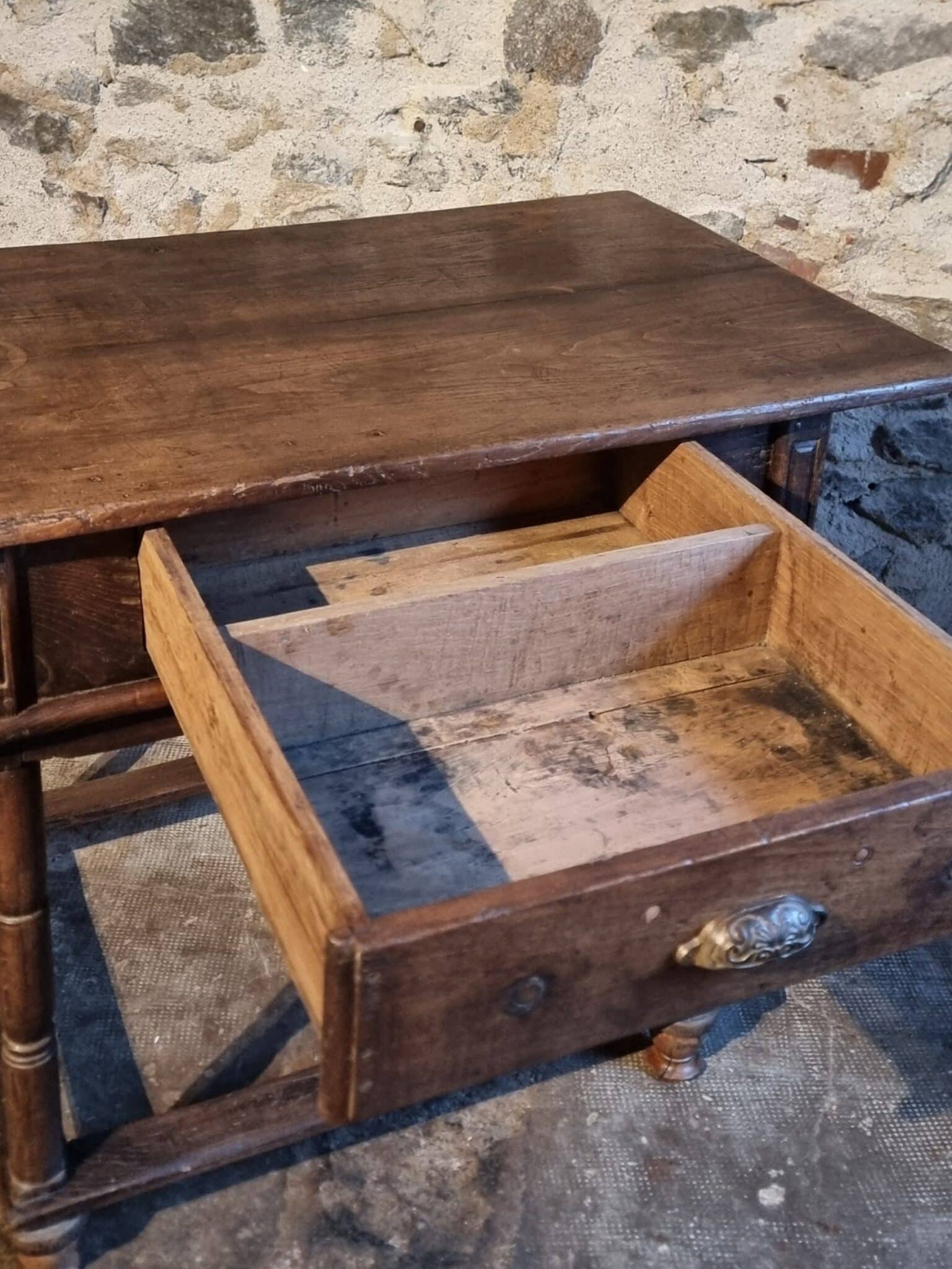 Rustic French Oak Table with Drawer, Late 18th – Early 19th Century, from the Auvergne (14)