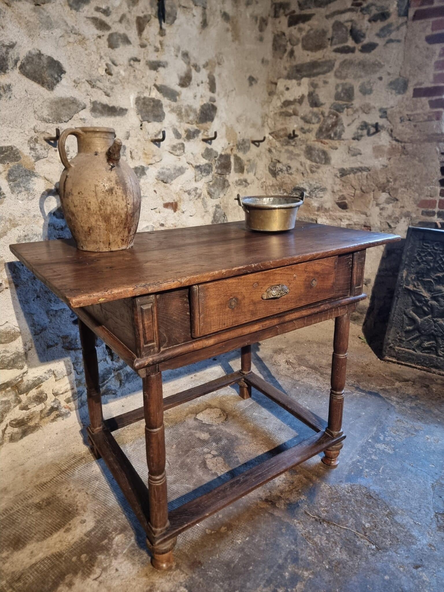 Rustic French Oak Table with Drawer, Late 18th – Early 19th Century, from the Auvergne (2)