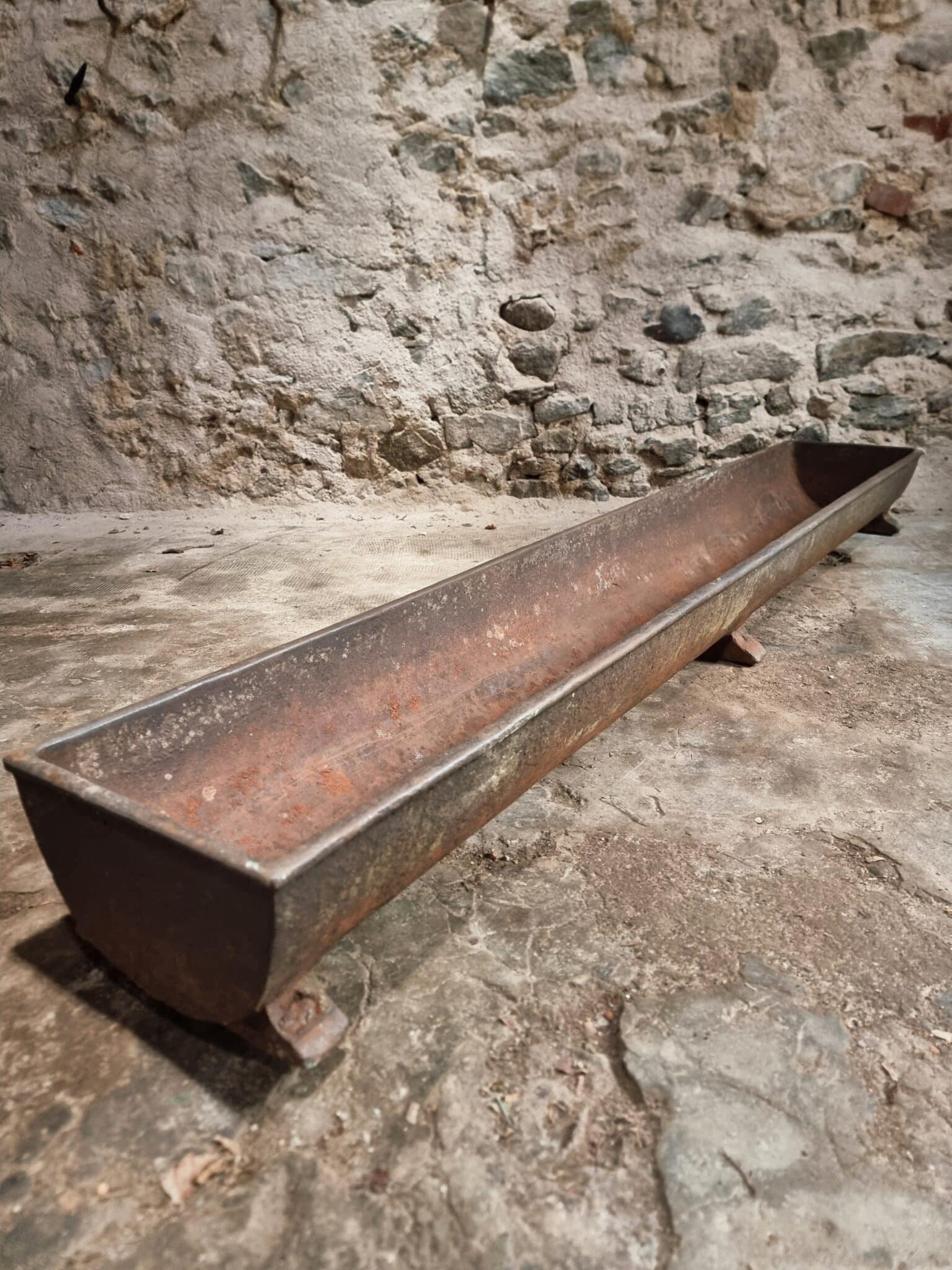Antique French Cast Iron Water Trough 19th Century – Large Farm Trough 204 cm (1) Antique French cast iron water trough 19th century 204 cm