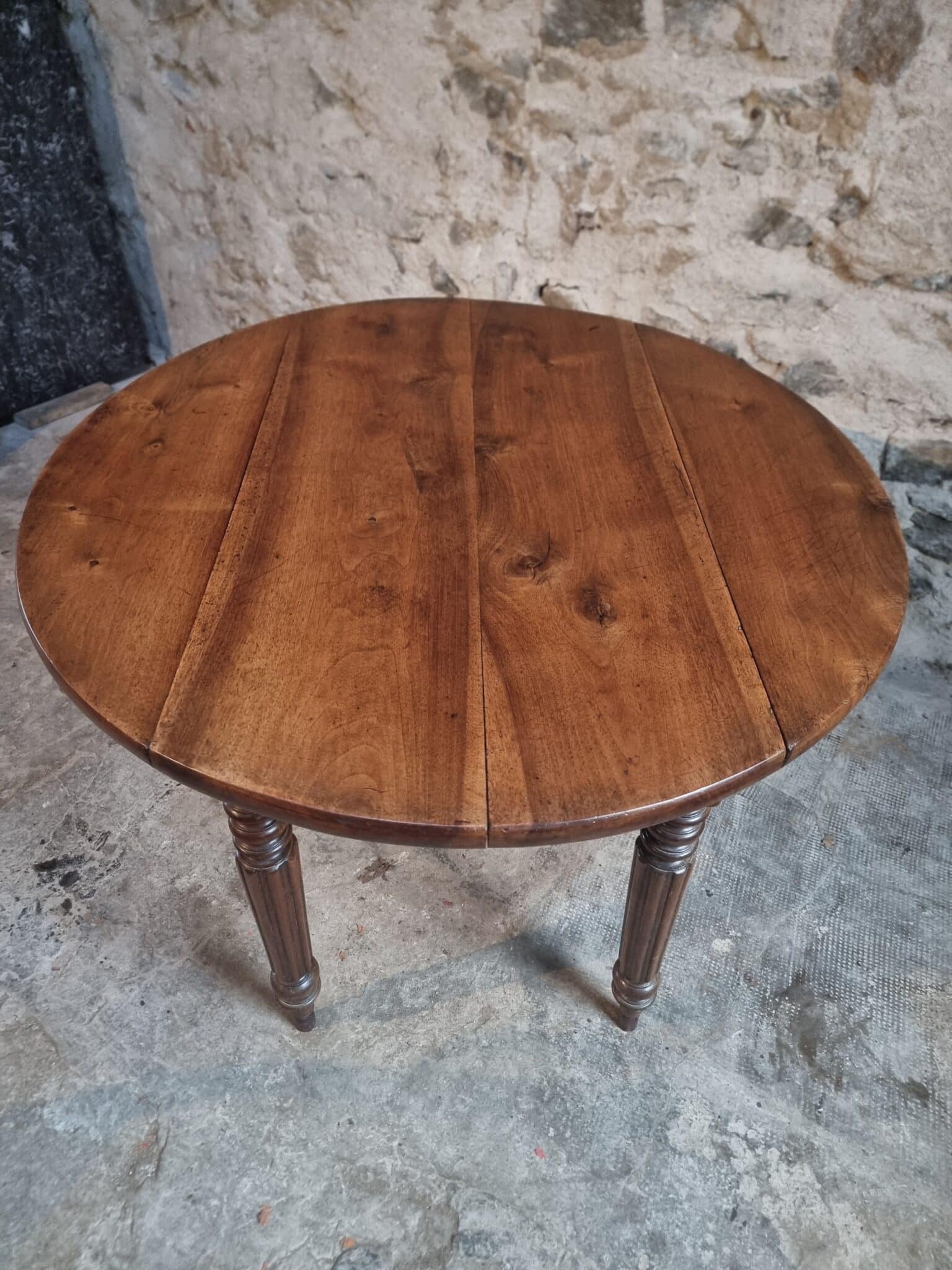 Antique French Walnut Drop Leaf Table – Oval Table with Folding Leaves on Both Sides, Late 19th Century (15) antique walnut folding table