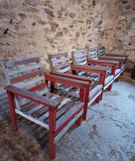 French wooden lounge chairs 1930s with slatted seats and red frames