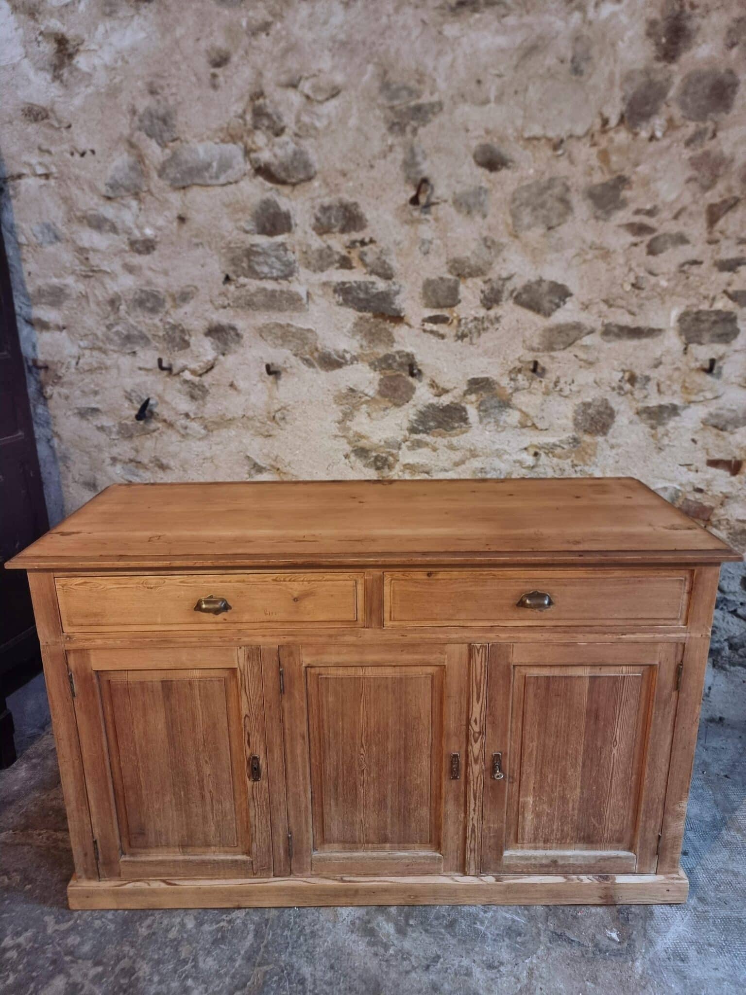 French Rustic Sideboard Cabinet 1920s – Antique Pine Buffet – Kitchen Island Counter – 3 Door Storage Cabinet (9) Rustic pine cabinet counter overview