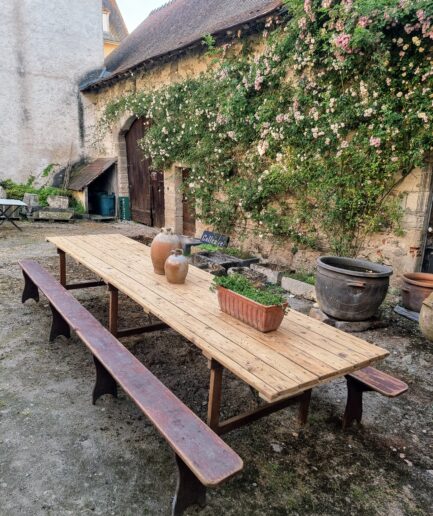 Antique French Garden Dining Table – XXL Wine Table with Benches (1)