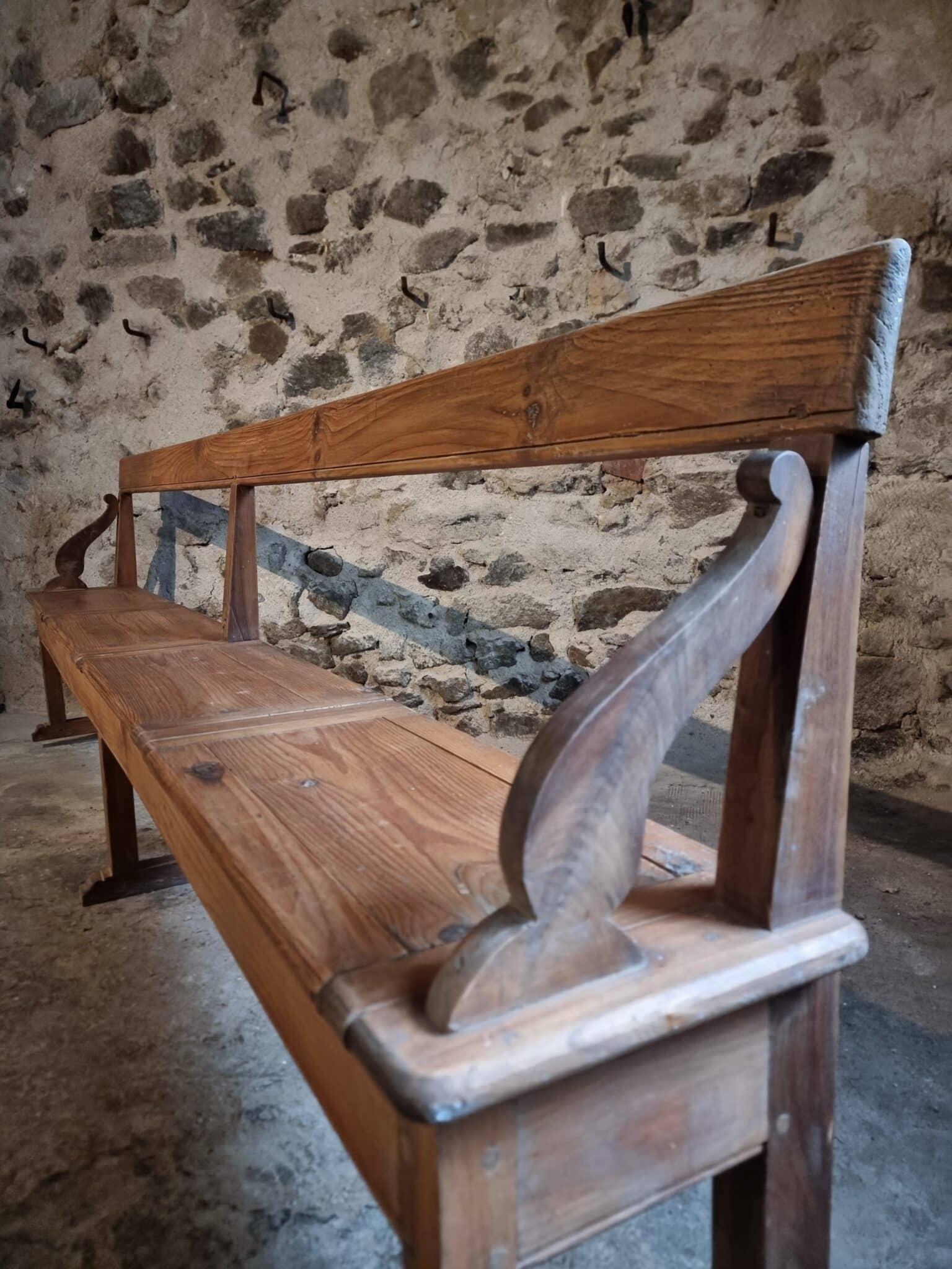 Antique Monastery Bench XXL – Long Pine Storage Bench with Oak Frame, c. 1900–1920 (9)
