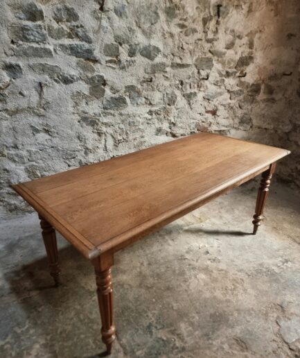 Antique Oak Dining Table with Drawer – France, Early 20th Century (1)