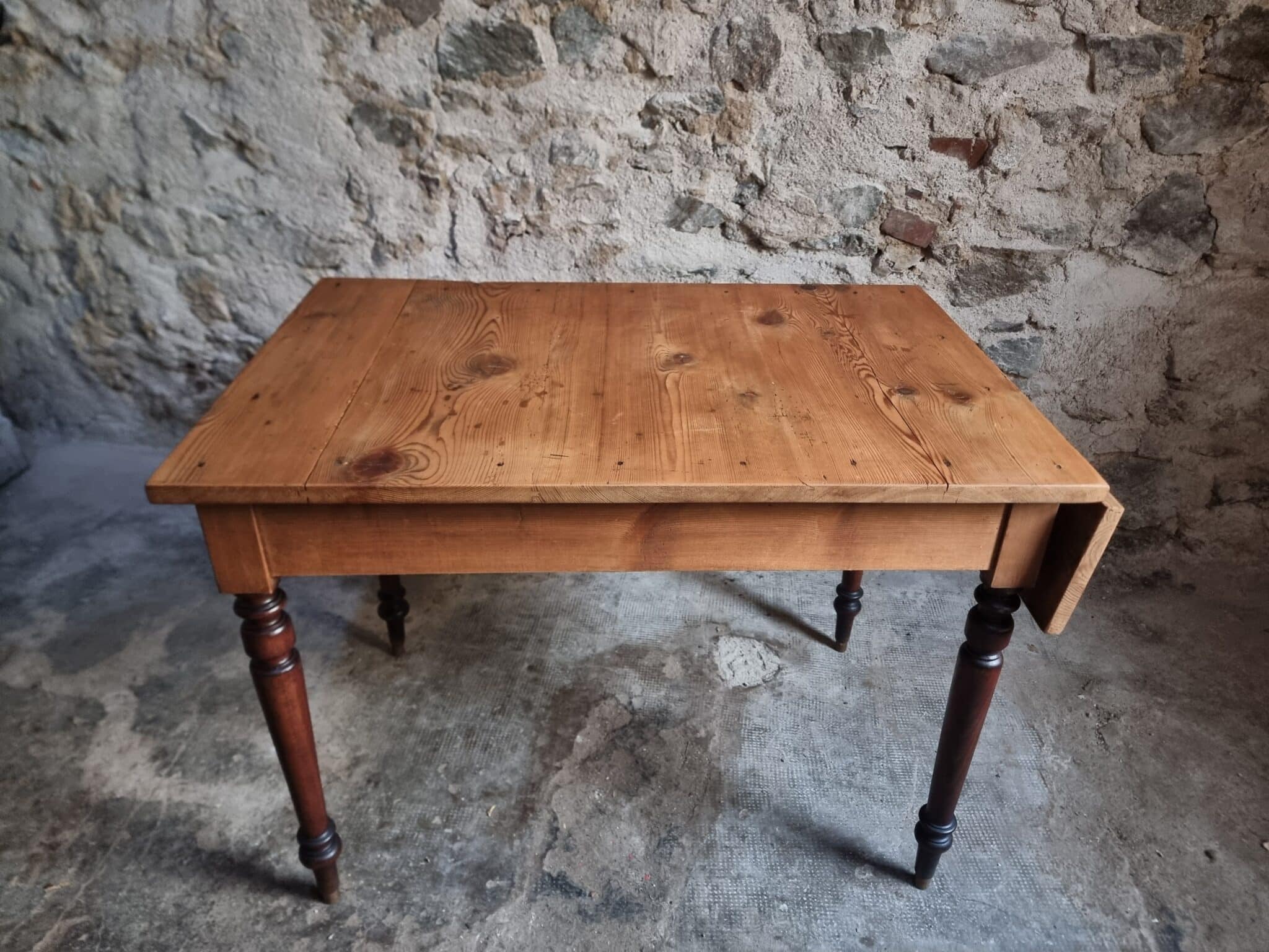 Vintage French Kitchen Writing Table, Extendable, 1930s (4)