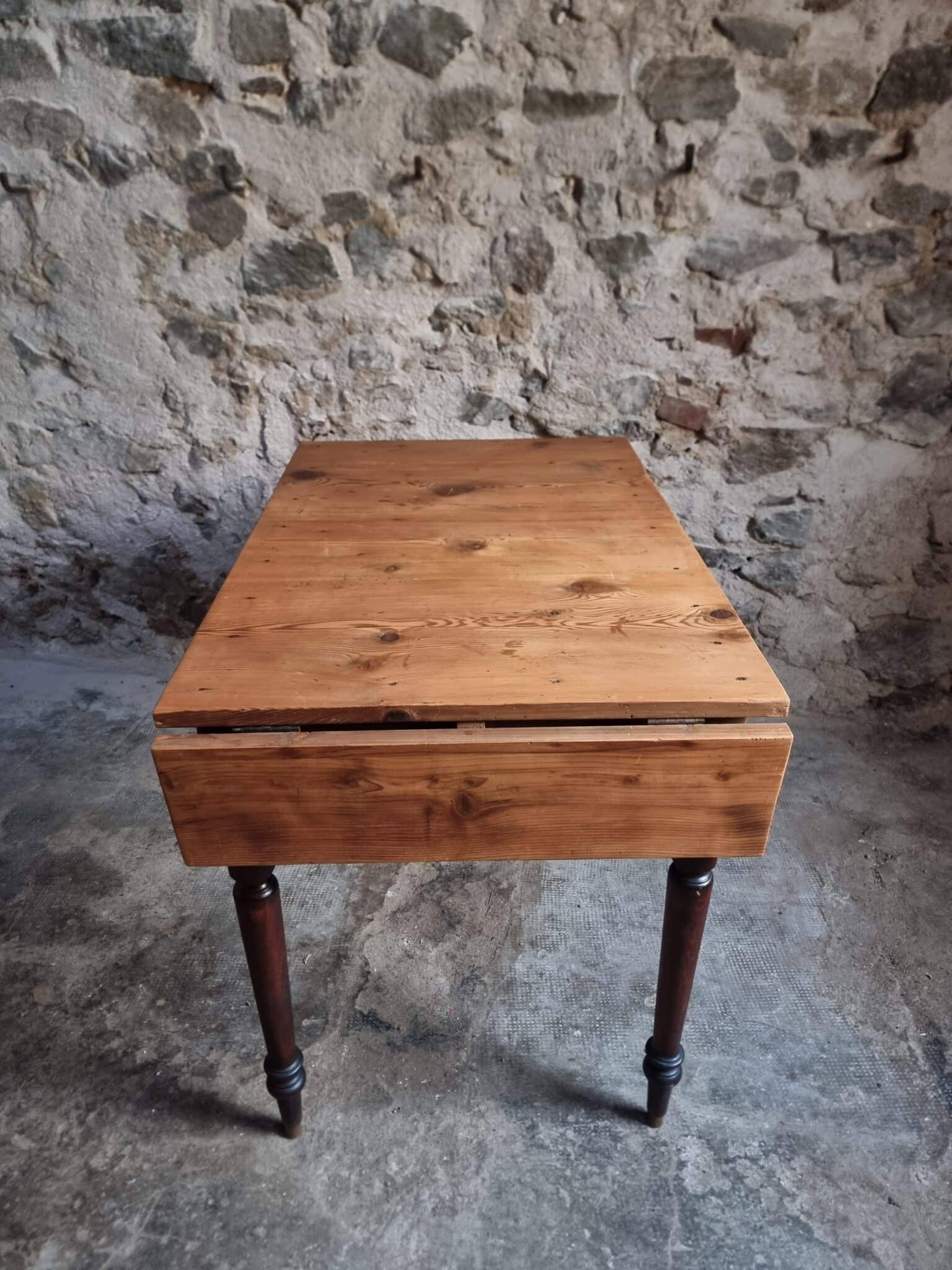 Vintage French Kitchen Writing Table, Extendable, 1930s (6)