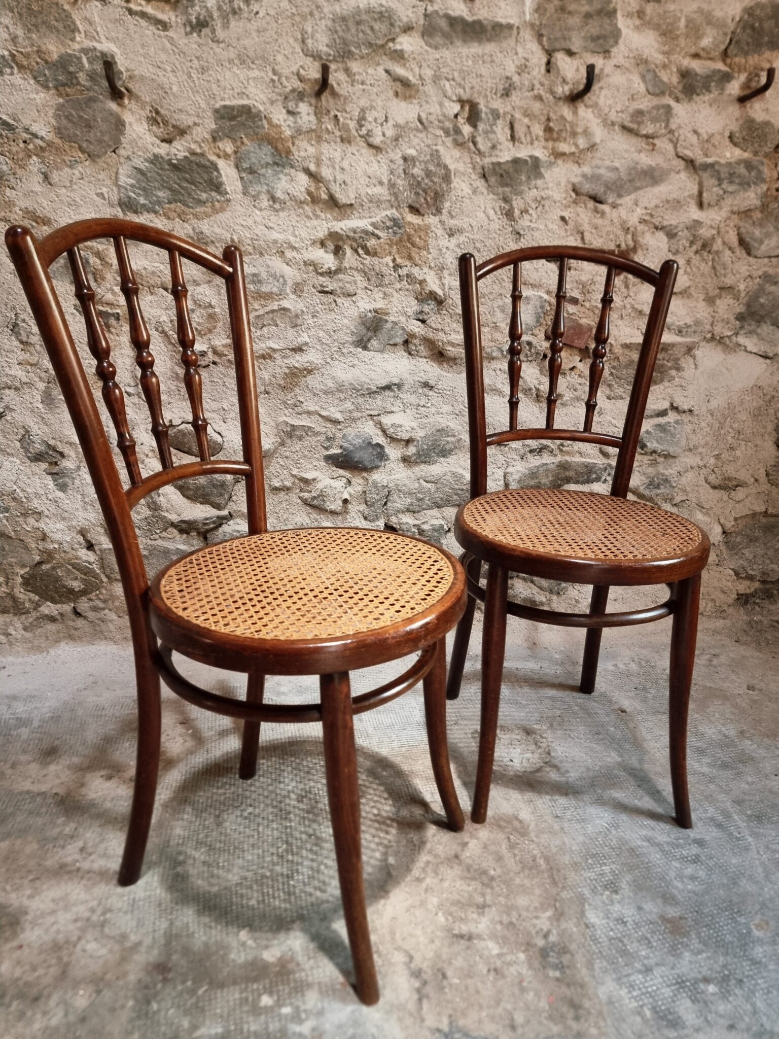 Antique Jacob & Josef Kohn Vienna Chairs, Set of 2 Bentwood Cane Chairs, Austria circa 1900–1930 (11)
