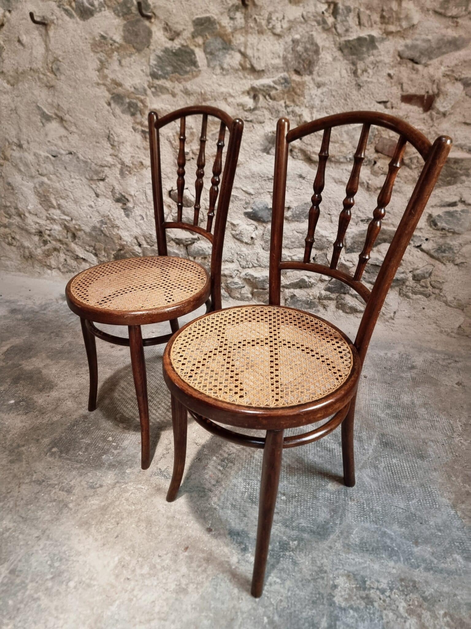 Antique Jacob & Josef Kohn Vienna Chairs, Set of 2 Bentwood Cane Chairs, Austria circa 1900–1930 (16)