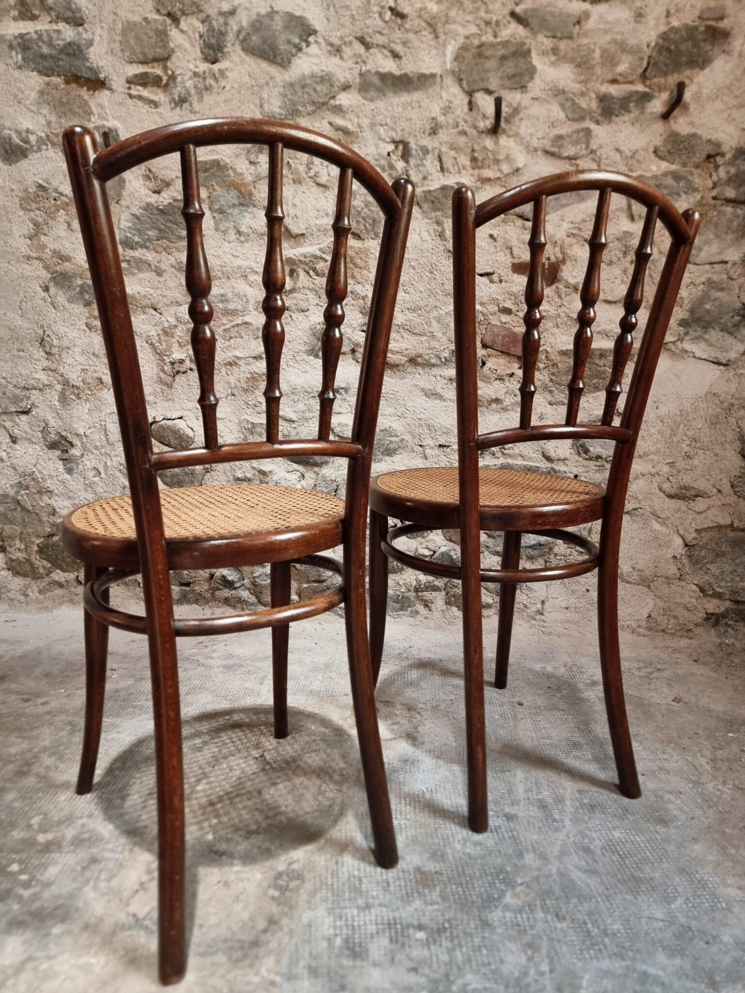 Antique Jacob & Josef Kohn Vienna Chairs, Set of 2 Bentwood Cane Chairs, Austria circa 1900–1930 (6)