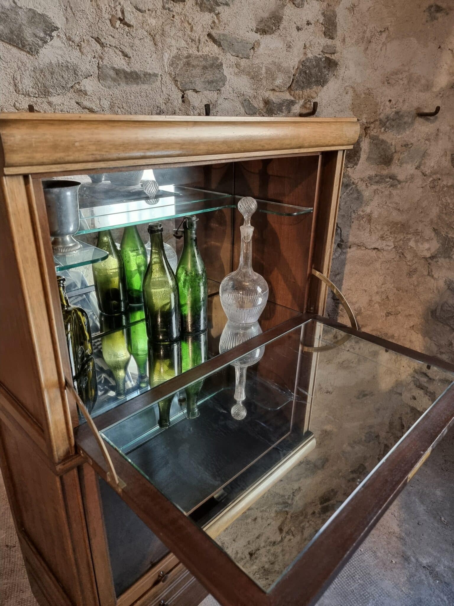 Vintage Globe Wernicke Style Drinks Cabinet, Modular Mahogany Bar Cabinet, 1960s Display Cabinet (19)