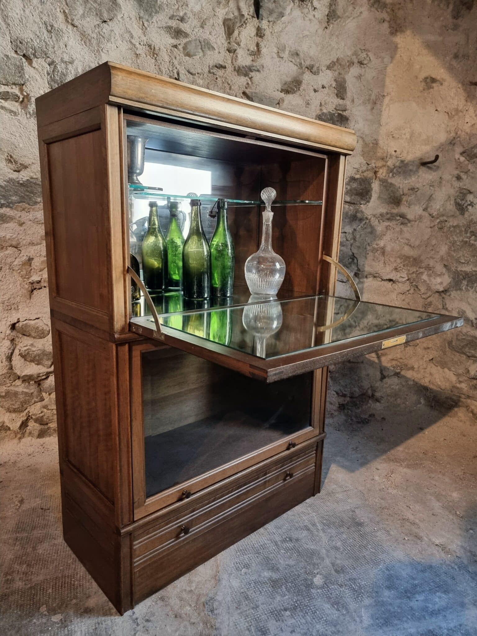 Vintage Globe Wernicke Style Drinks Cabinet, Modular Mahogany Bar Cabinet, 1960s Display Cabinet (20)