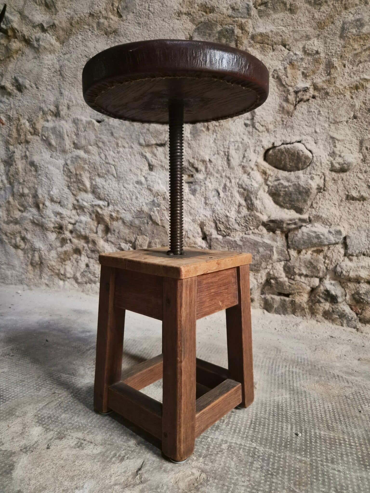 Antique French Adjustable Oak Workshop Stool Swivel Work Stool Industrial Stool Early 20th Century (8)