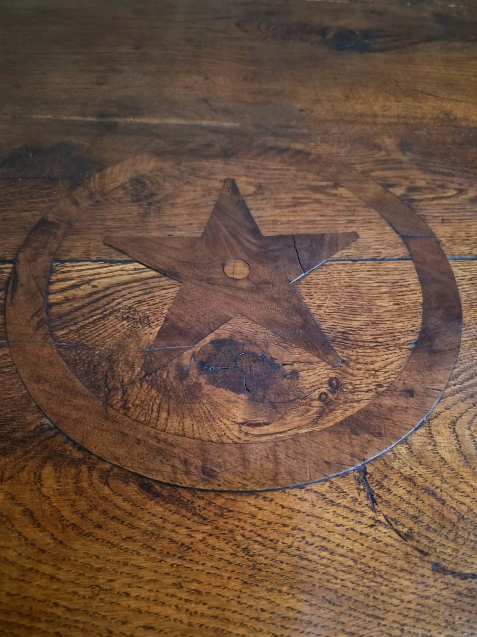 Antique French Round Oak Drop Leaf Dining Table Star Inlay c. 1850–1880 (12)