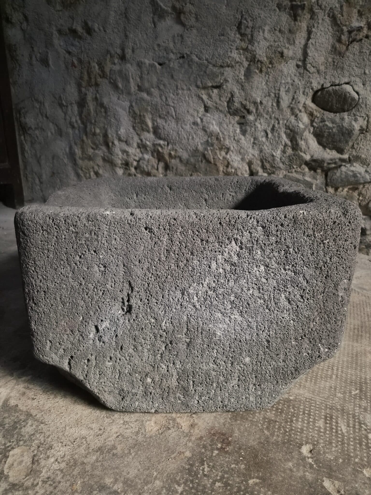 Antique French Volcanic Stone Trough Sink, Auvergne, 18th Century (14)