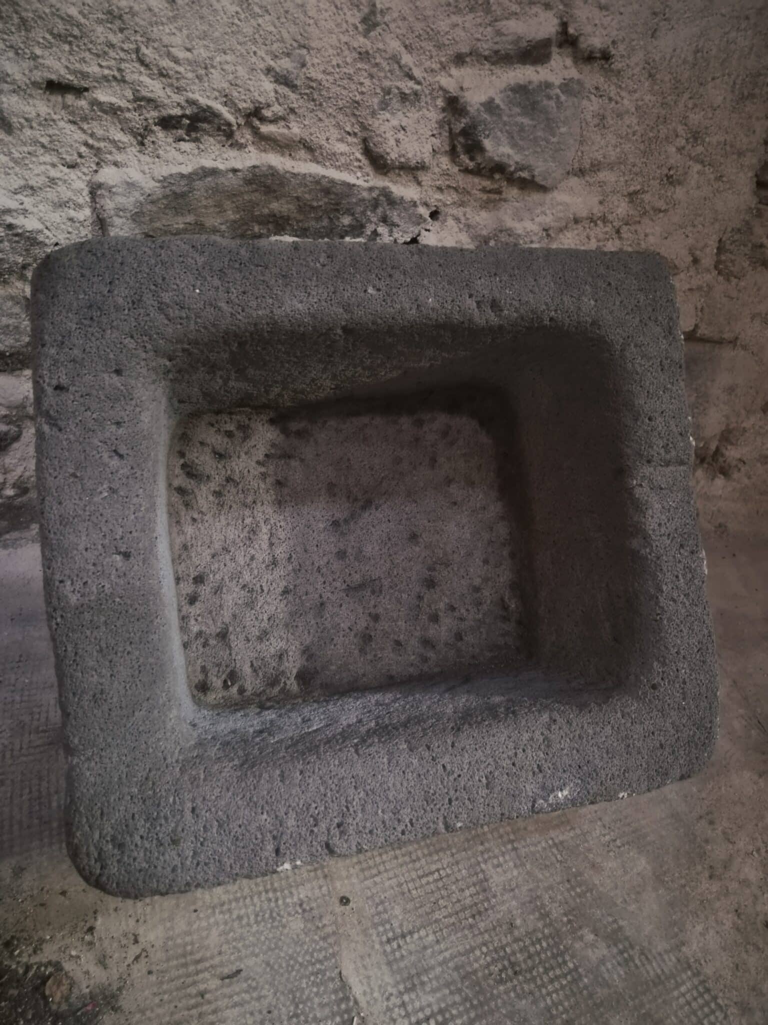 Antique French Volcanic Stone Trough Sink, Auvergne, 18th Century (8)