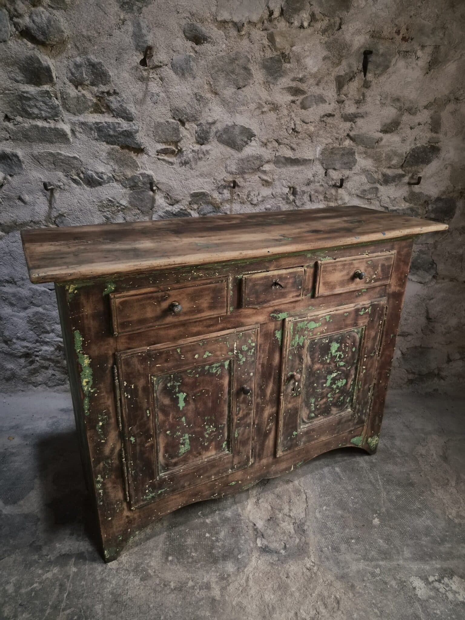 Rustic French Walnut Buffet Cabinet, 18th Century, 3 Drawers & 2 Doors (5)