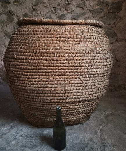 Antique French Grain Basket with Lid – Straw & Bramble – Auvergne, circa 1900 (1)