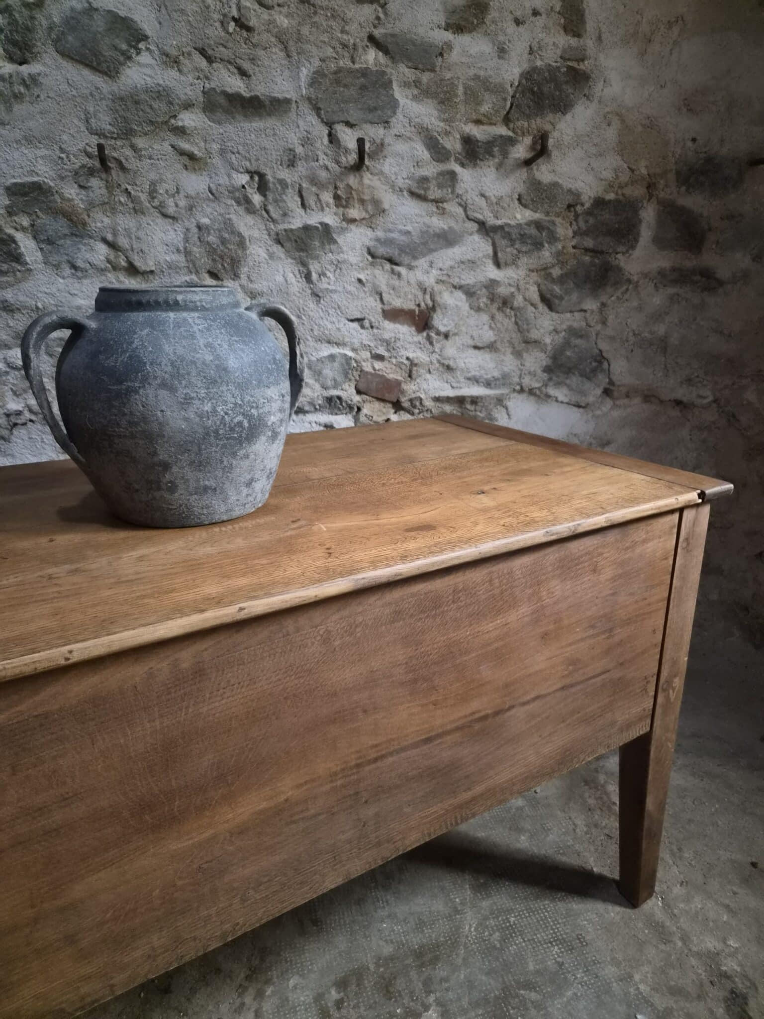 Antique French Oak Flour Chest – 19th Century Farmhouse Side Table (2)