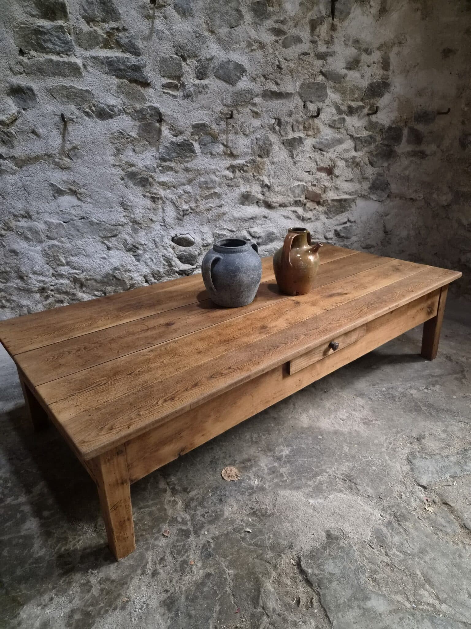 French Antique Oak Coffee Table – 19th Century XXL Farmhouse Table (1) French Antique Oak Coffee Table – 19th Century XXL Farmhouse Table (1)