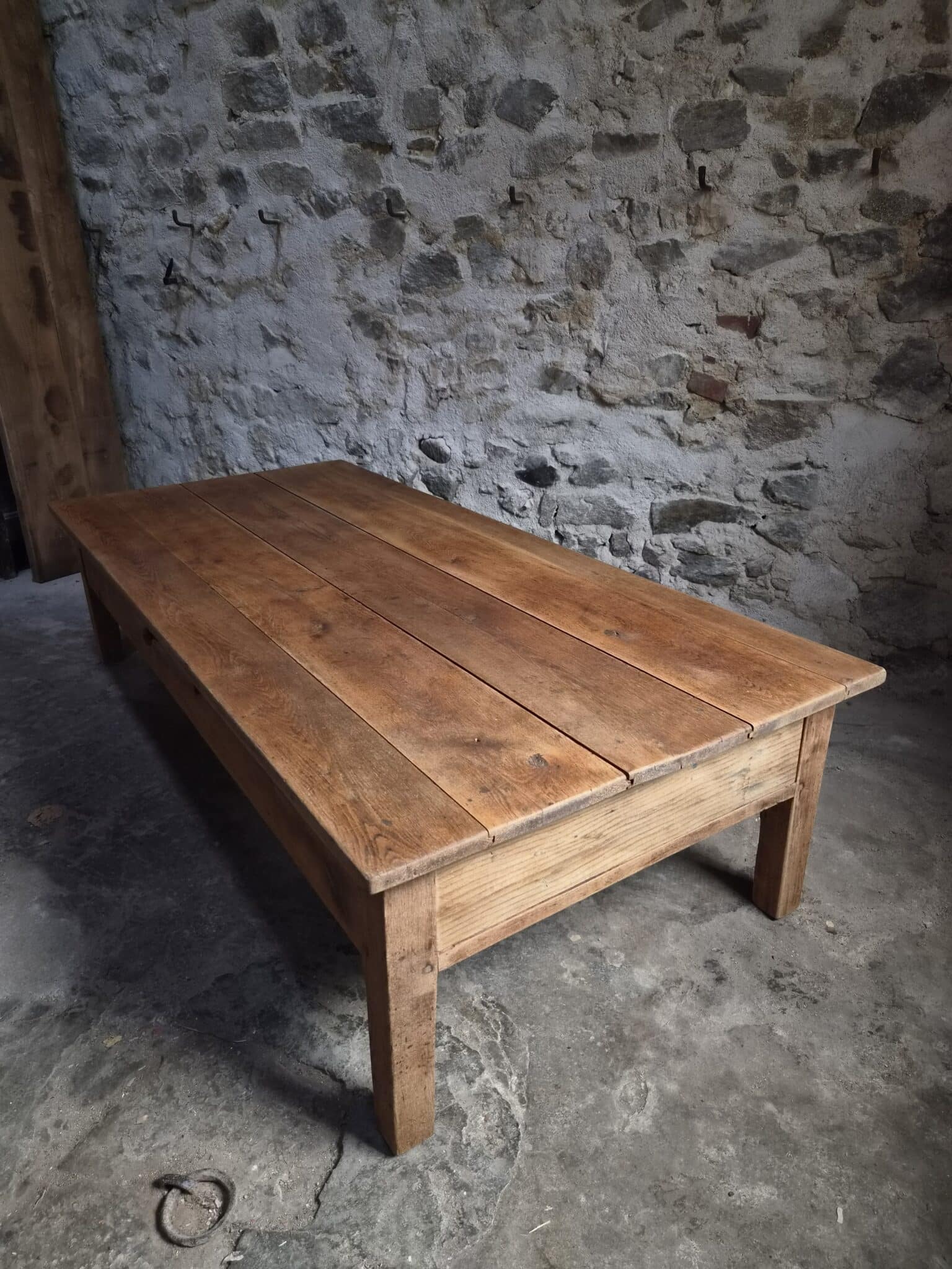 French Antique Oak Coffee Table – 19th Century XXL Farmhouse Table (9)