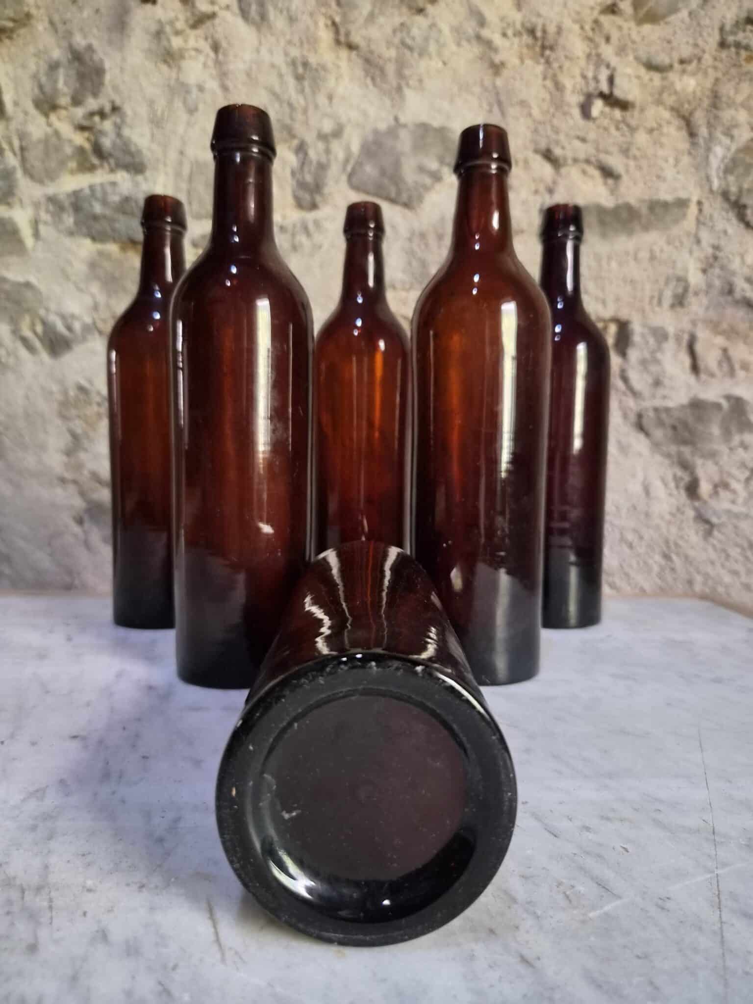 Set of 6 Antique French Bordeaux Wine Bottles in Ruby-Brown Glass, 19th Century (11)