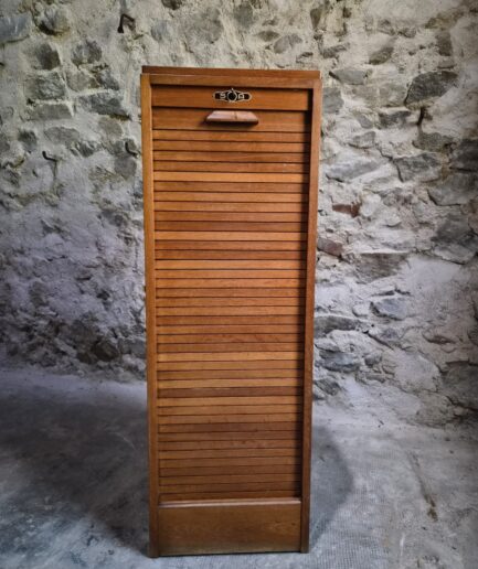 Vintage French Oak Roll-Front Filing Cabinet, circa 1960–1970 (1)