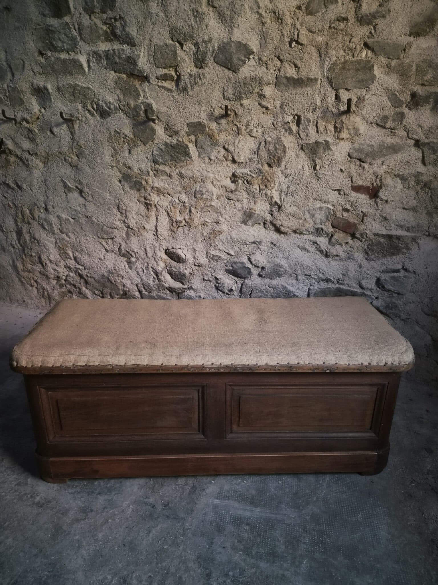 Antique French Oak Storage Bench Blanket Chest, 1800–1850 (7)