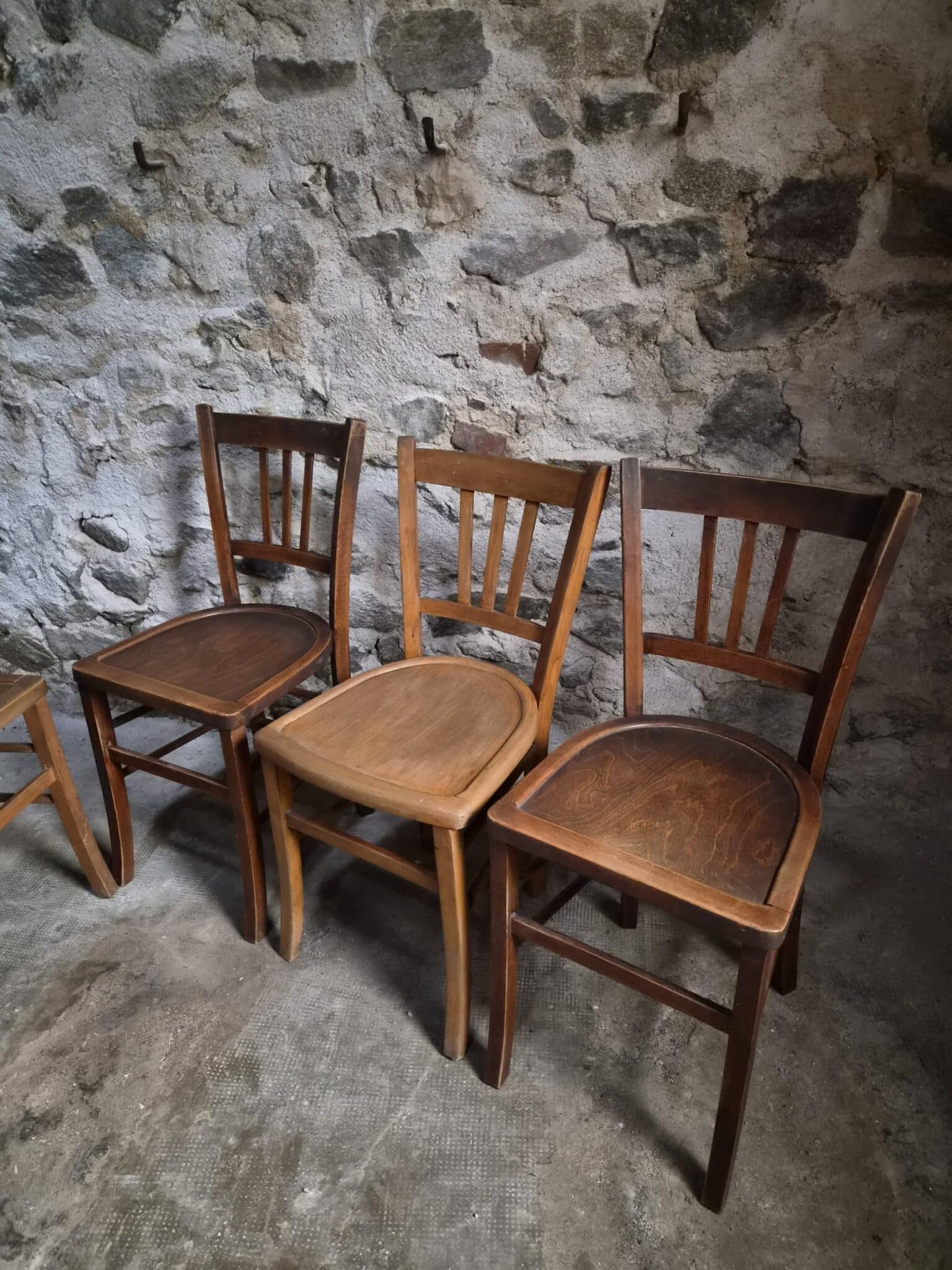 Set of 6 Vintage French Bistro Chairs – Beech Wood, 1950s (6)
