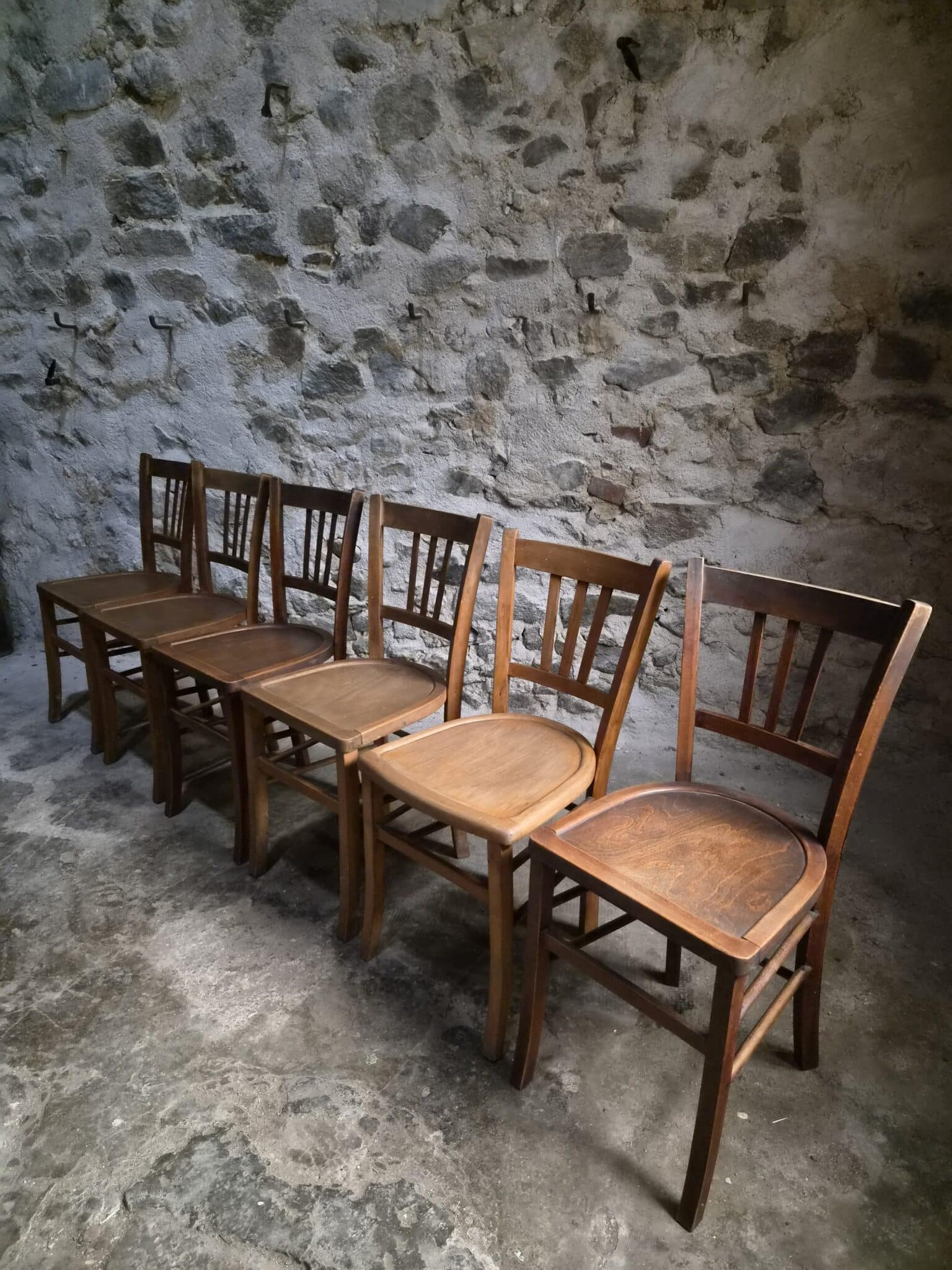 Set of 6 Vintage French Bistro Chairs – Beech Wood, 1950s (7)